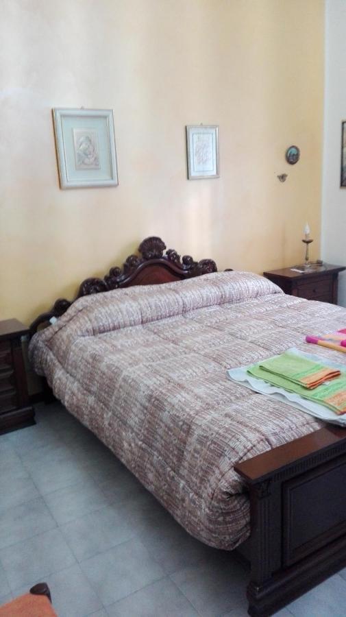 B&B Campania Felix Pagani Bagian luar foto
