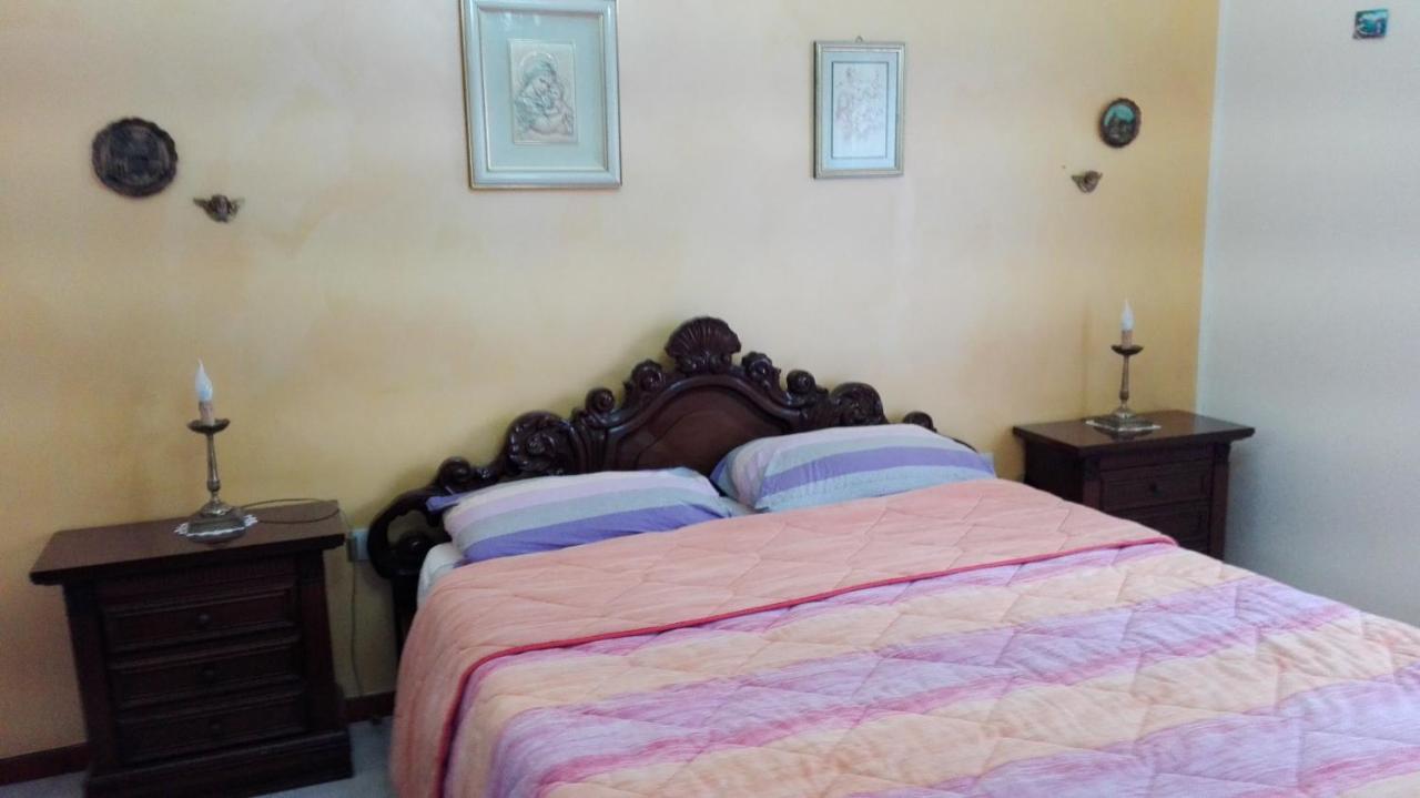 B&B Campania Felix Pagani Bagian luar foto